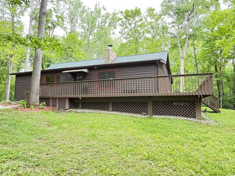 7166 Woodside Drive