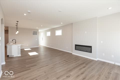 Photo of 882 Rosebud Lane, Greenfield, IN