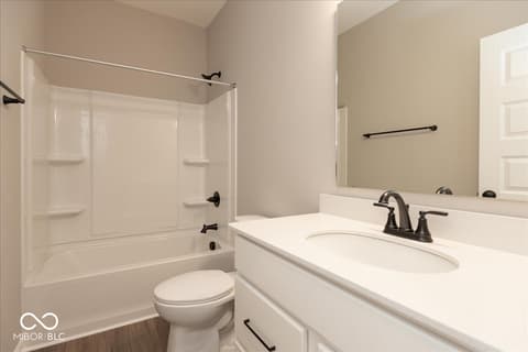 Photo of 882 Rosebud Lane, Greenfield, IN