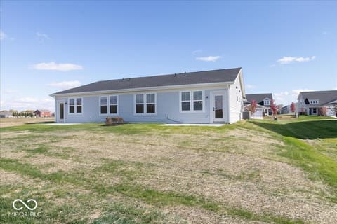 Photo of 882 Rosebud Lane, Greenfield, IN