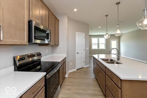 Photo of 874 Rosebud Lane, Greenfield, IN
