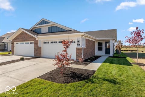 Photo of 874 Rosebud Lane, Greenfield, IN