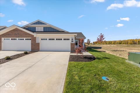 Photo of 874 Rosebud Lane, Greenfield, IN