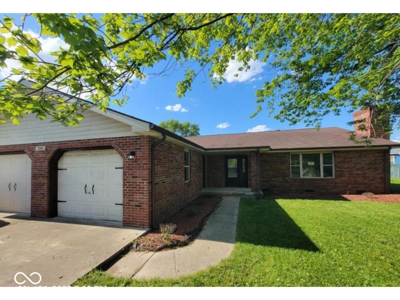 Front exterior at 724 Iroquois Street, Anderson, IN