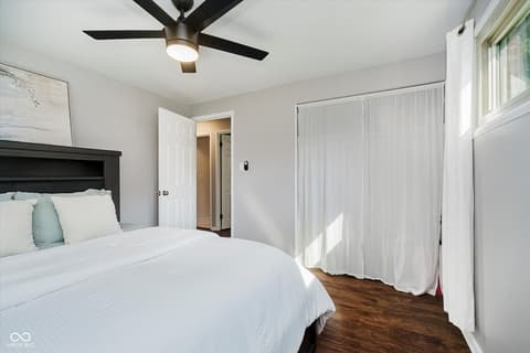 Photo of 11802 Prairie Place, Carmel, IN