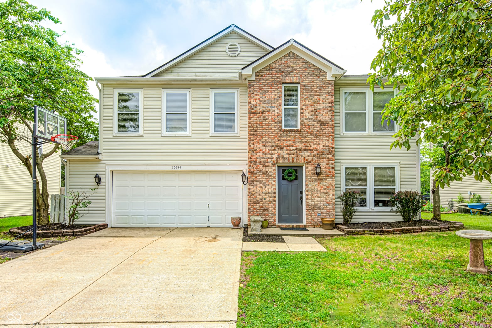 Photo of 10197 Apple Blossom Circle, Fishers, IN