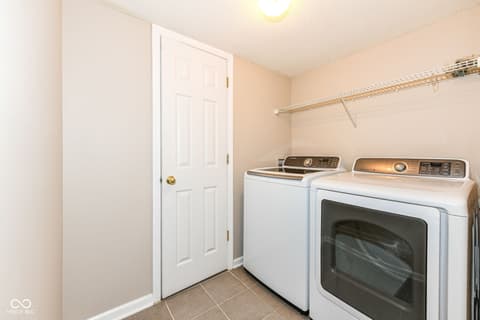 Laundry room at 17303 Puntledge Drive, Westfield, IN