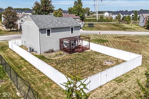 Yard at 17303 Puntledge Drive, Westfield, IN
