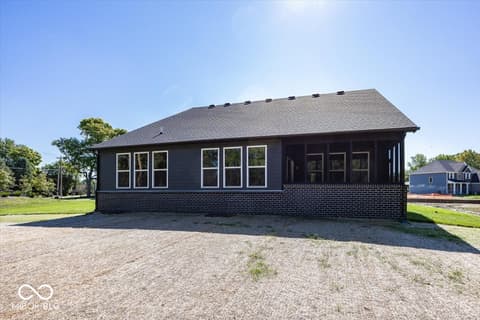 Photo of 1960 Delp Court, Avon, IN