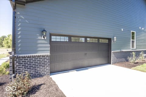 Photo of 1960 Delp Court, Avon, IN