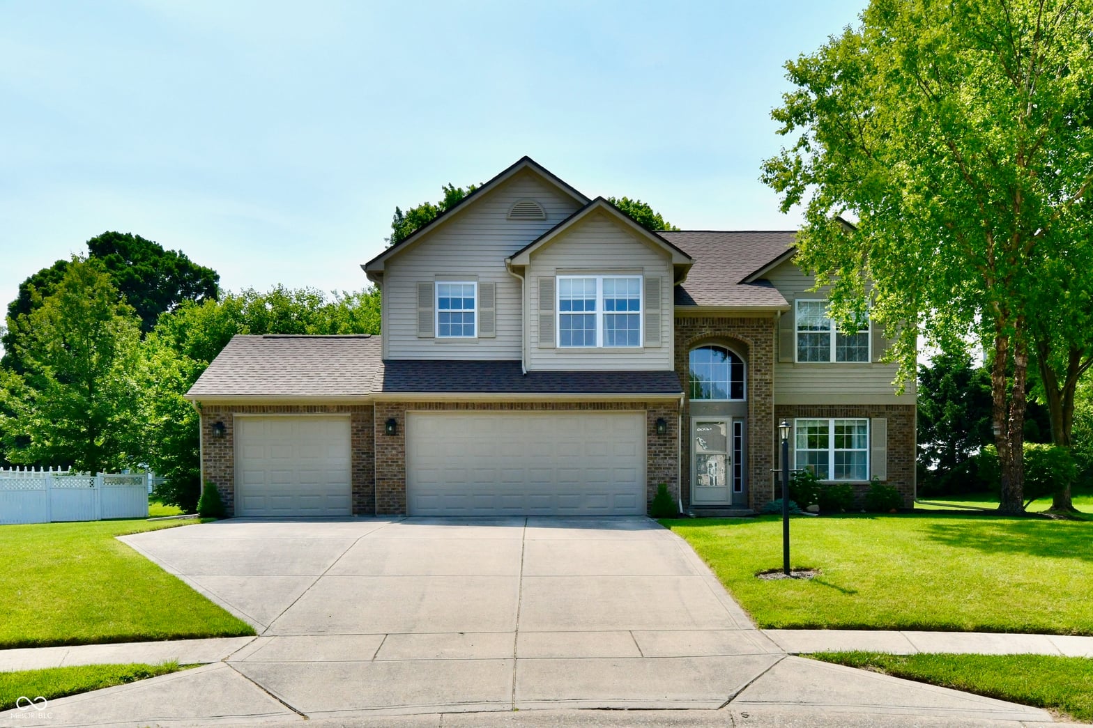 Photo of 10519 Hyacinth Court, Noblesville, IN