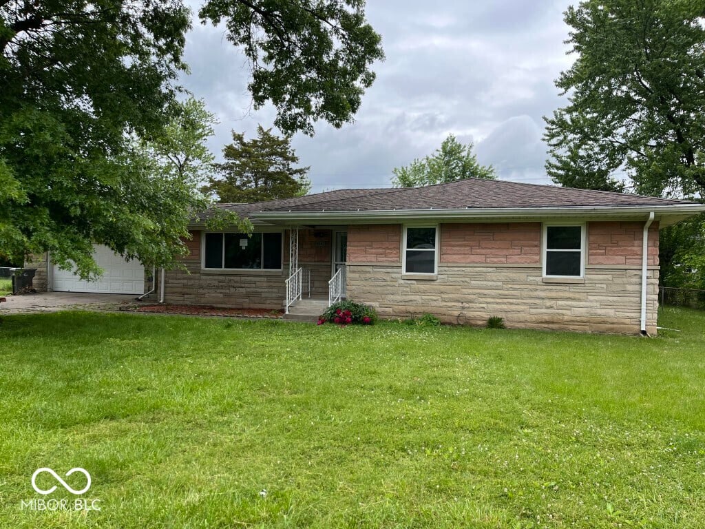 Photo of 8045 Briarwood Drive, Indianapolis, IN