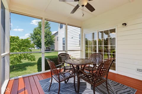 Bonus room at 4017 Ivory Court, Carmel, IN