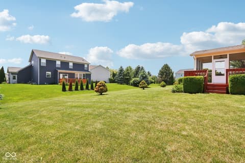 Yard at 4017 Ivory Court, Carmel, IN