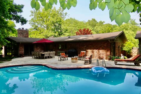 6519 Creekside Lane