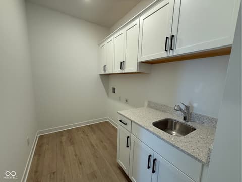 Photo of 19379 McBee Avenue, Westfield, IN