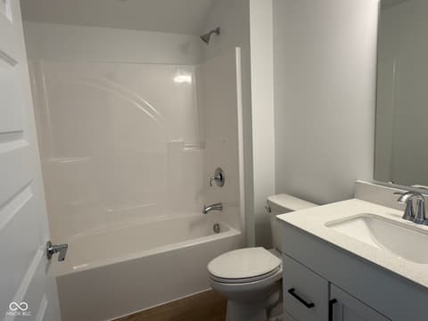 Photo of 19379 McBee Avenue, Westfield, IN