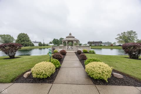 Community — 7632 Sea Crest Way N, Noblesville, IN