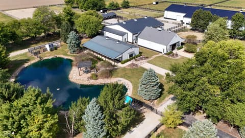 Aerial view at 115 W State Road 38, Pendleton, IN