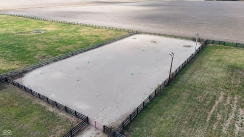 Aerial view at 115 W State Road 38, Pendleton, IN