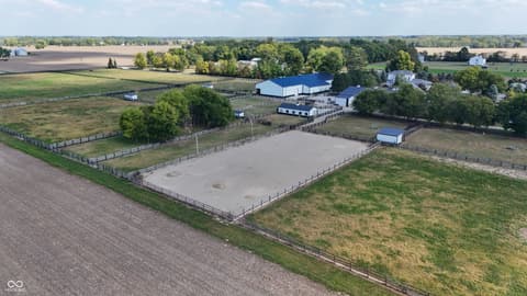 Aerial view at 115 W State Road 38, Pendleton, IN