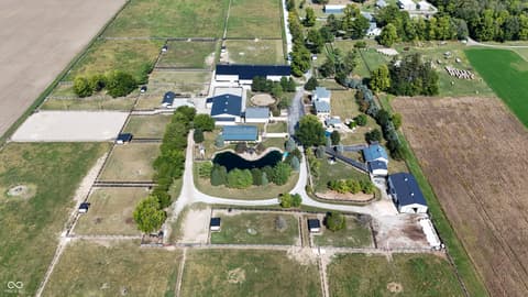 Aerial view at 115 W State Road 38, Pendleton, IN