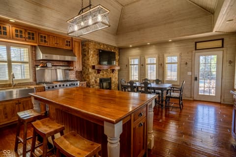 Kitchen at 115 W State Road 38, Pendleton, IN