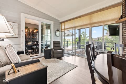 Living room at 1505 Avondale Drive, Westfield, IN