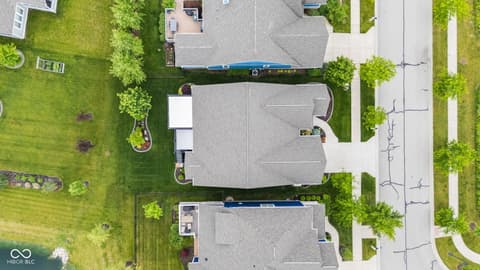 Aerial view at 1505 Avondale Drive, Westfield, IN