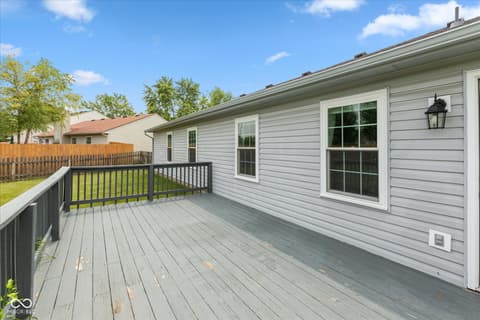 Outdoor living area at 18005 Gasparilla Court, Westfield, IN