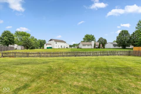Yard at 18005 Gasparilla Court, Westfield, IN
