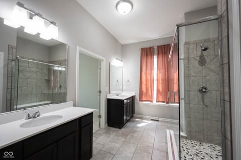 Photo of 1590 Birchfield Drive, Westfield, IN