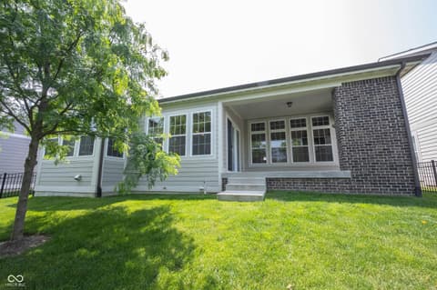 Photo of 1590 Birchfield Drive, Westfield, IN