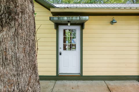 Photo of 5800 South Shore Drive, Nashville, IN
