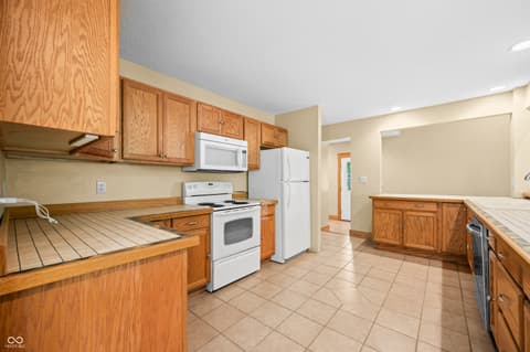 Photo of 5800 South Shore Drive, Nashville, IN