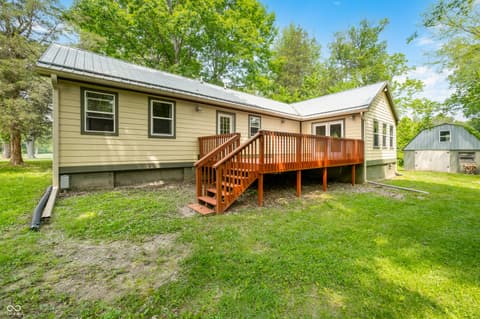 Photo of 5800 South Shore Drive, Nashville, IN