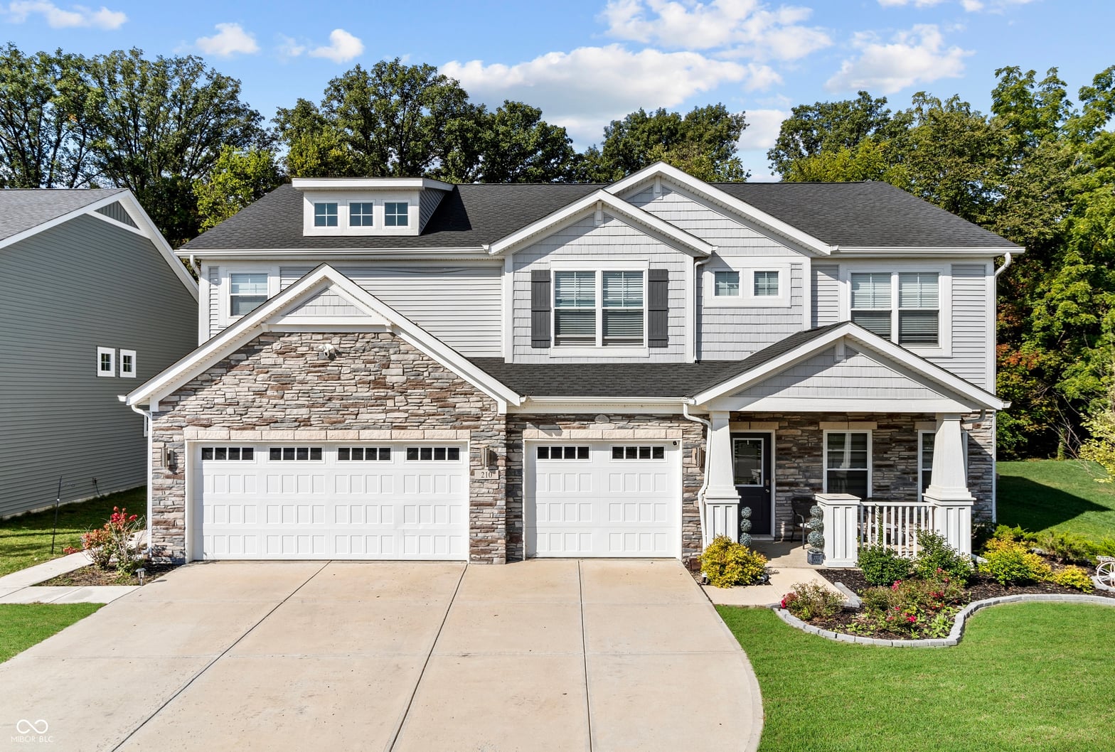Photo of 210 Lynnette Way, Cumberland, IN