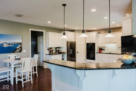 Photo of 16307 Stony Ridge Drive, Noblesville, IN