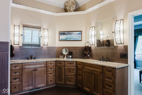 Photo of 16307 Stony Ridge Drive, Noblesville, IN