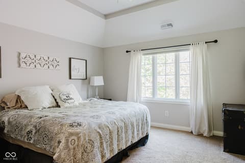 Photo of 16307 Stony Ridge Drive, Noblesville, IN