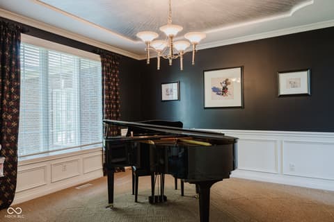 Photo of 16307 Stony Ridge Drive, Noblesville, IN