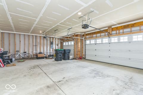 Photo of 1758 Pelham Drive, Greenwood, IN