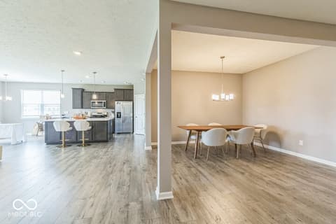 Photo of 1758 Pelham Drive, Greenwood, IN