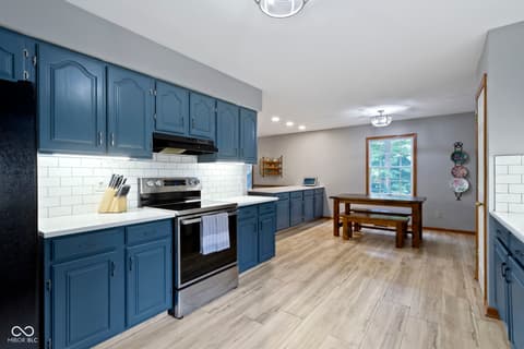Photo of 10808 Greenbriar Drive, Fishers, IN