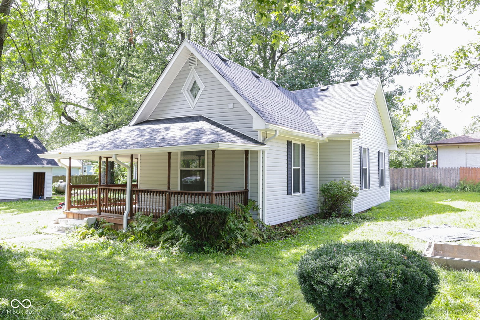 Photo of 26098 Six Points Road, Sheridan, IN