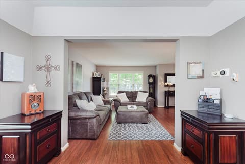 Photo of 10559 Greenway Drive, Fishers, IN