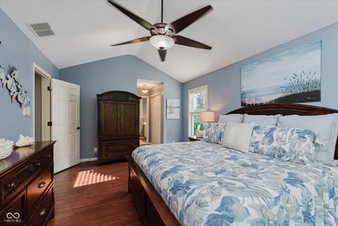 Photo of 10559 Greenway Drive, Fishers, IN
