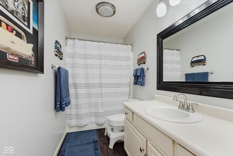 Photo of 10559 Greenway Drive, Fishers, IN