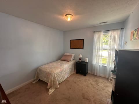 Photo of 19409 Mimosa Court, Noblesville, IN