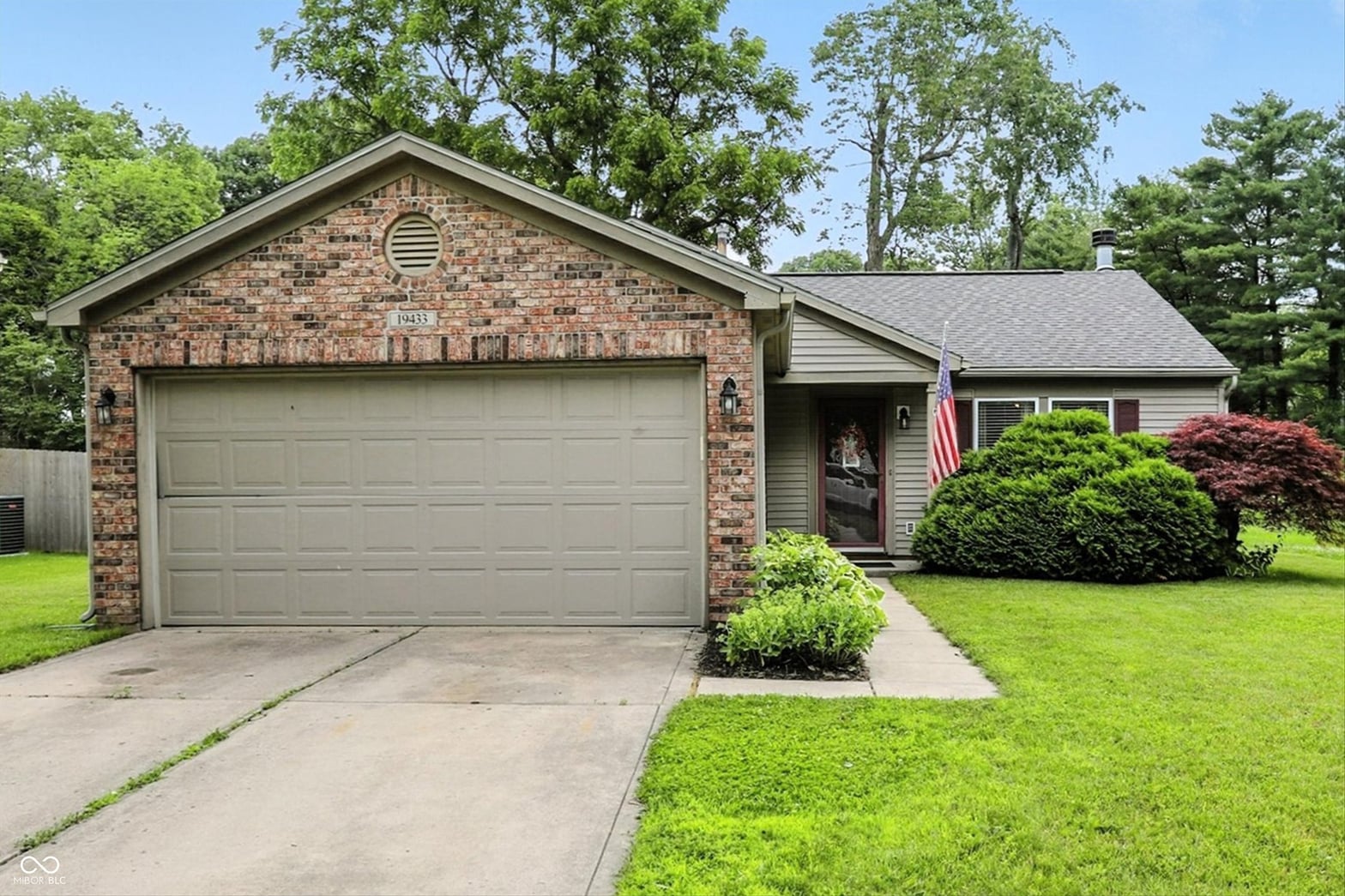 Photo of 19433 Tradewinds Drive, Noblesville, IN
